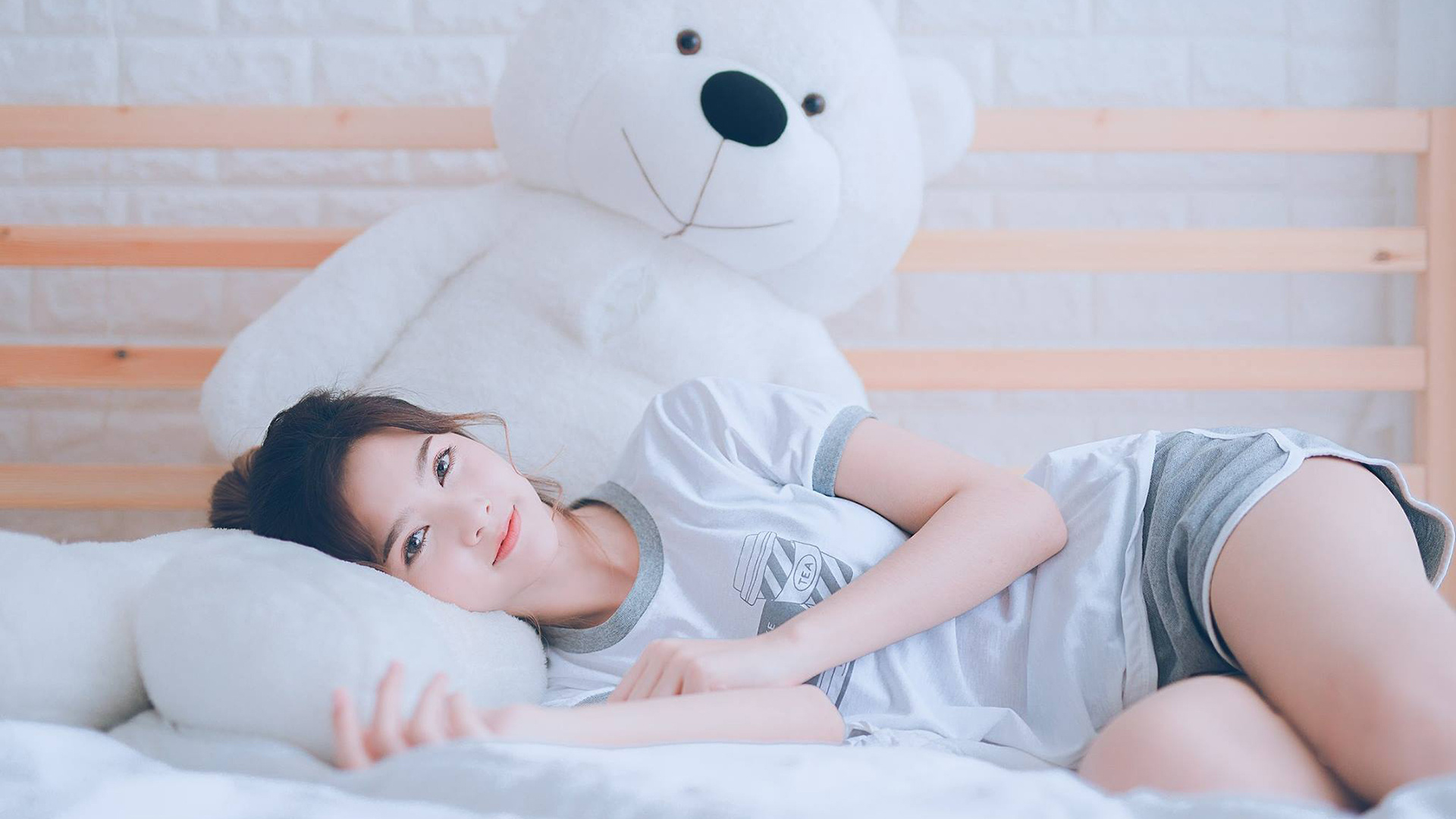 九游正版入口-独行侠训练课上进行球员自主战术设计，独行侠队控卫